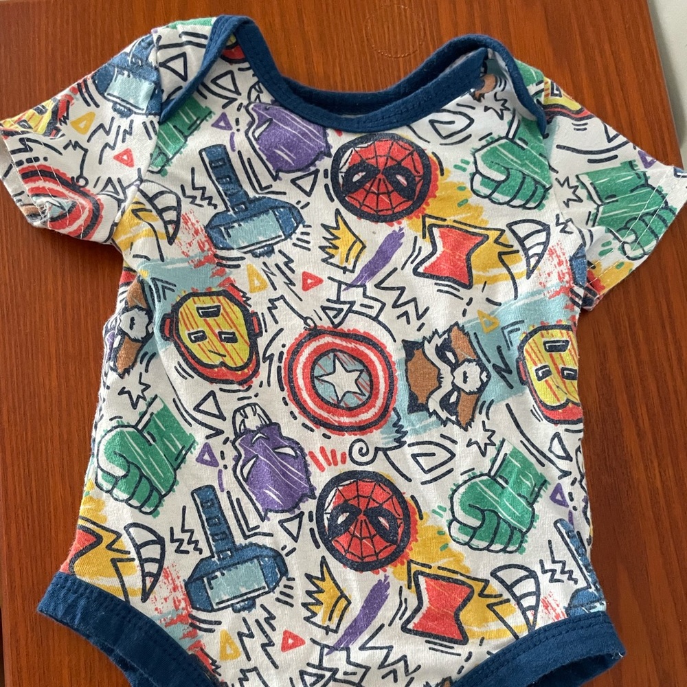 Marvel Superheroes 6 month bodysuit/onesie